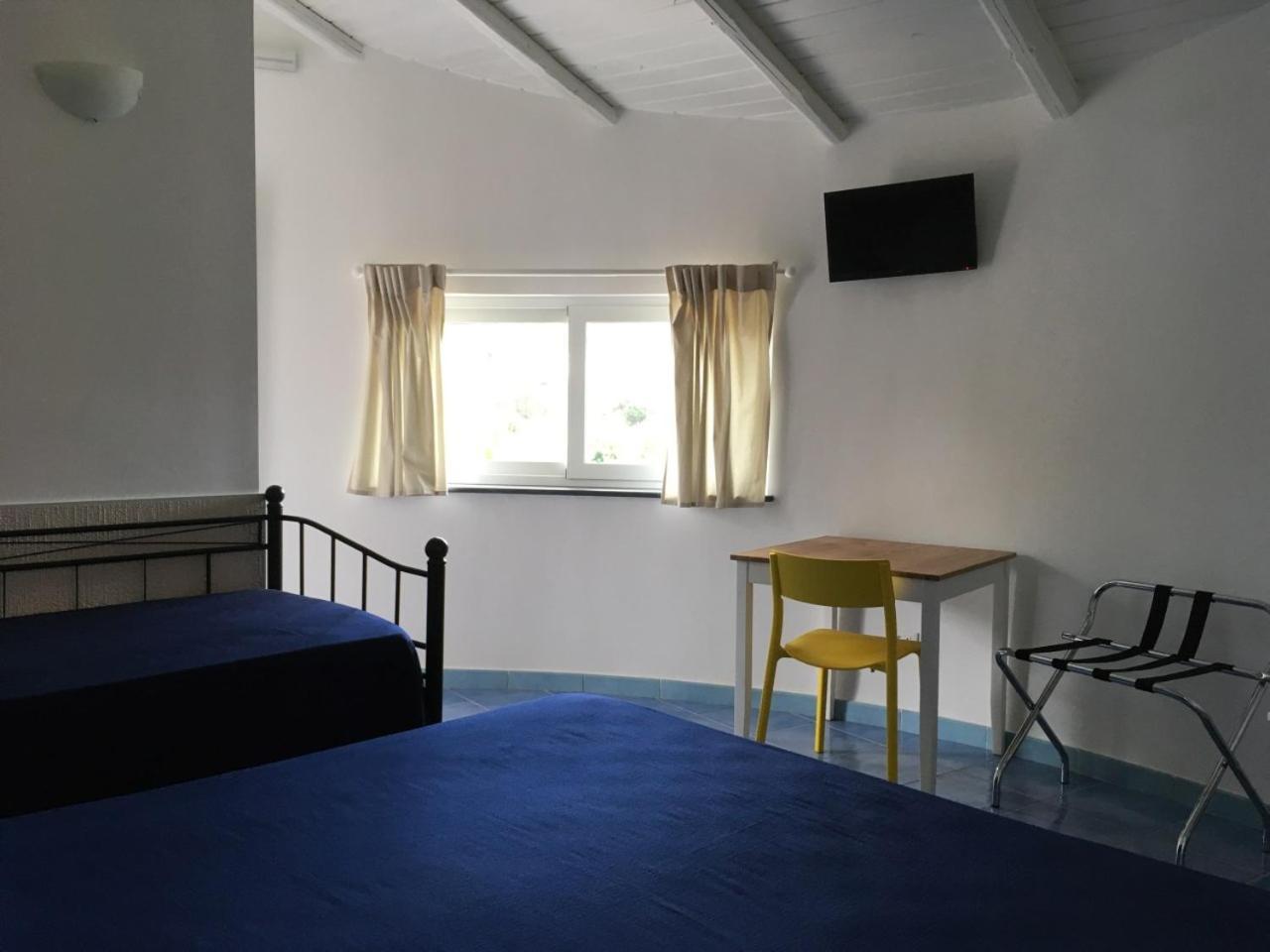Bahia Blanca Hotel Gaeta Exterior photo