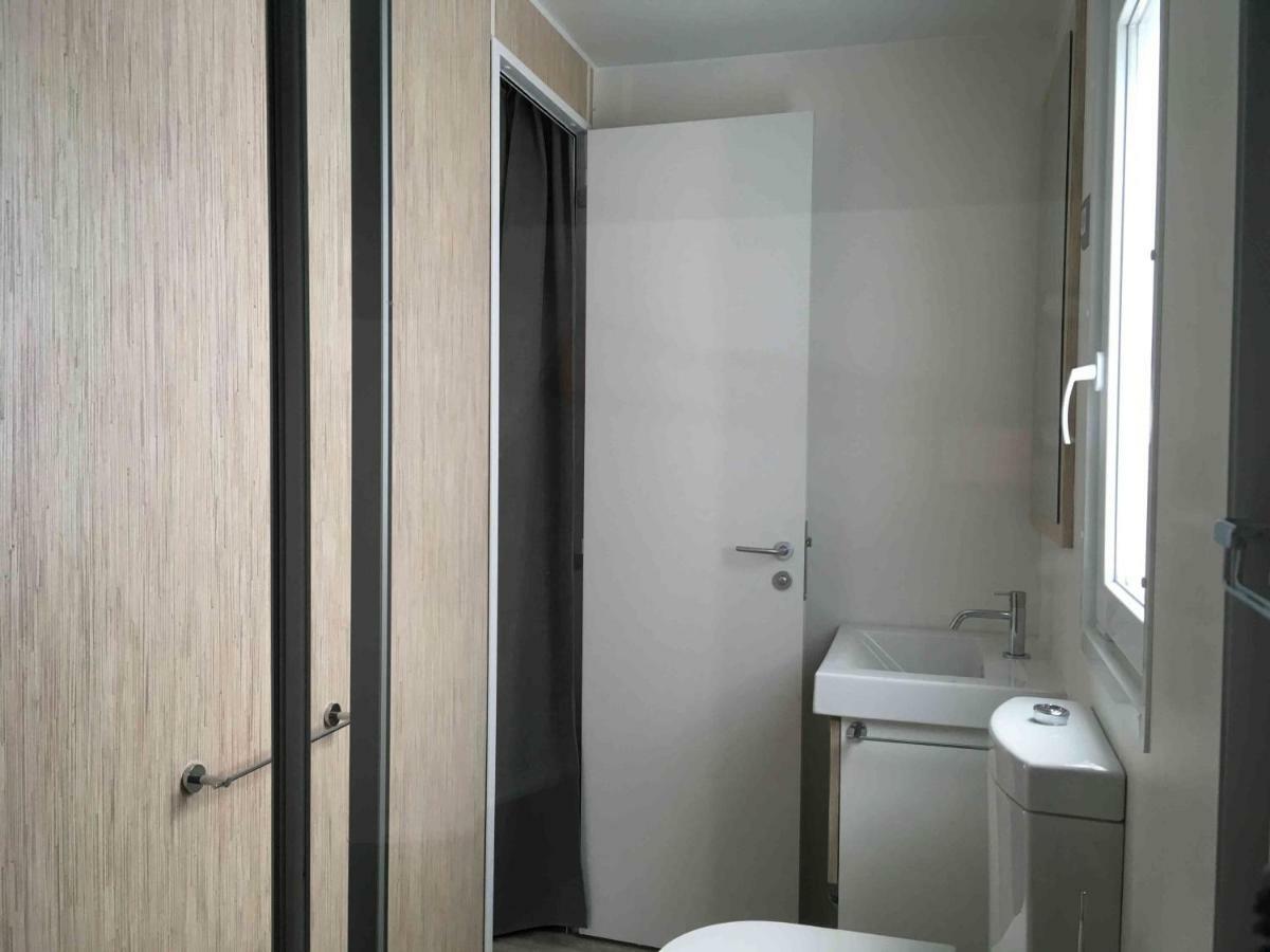 Bahia Blanca Hotel Gaeta Exterior photo